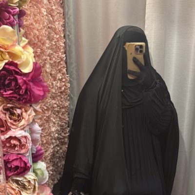 niqabimami's profile picture. H. 🩷| Married 💍 |  Henna Artist hausofhennaphl@gmail.com | Qadr of Allah Masha Fa'Al