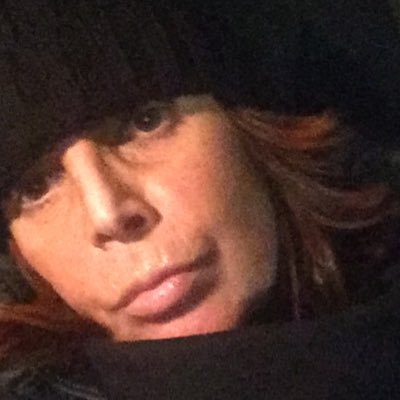adelaidefrasanj's profile picture. Contro un sistema corrotto contro l’UE contro la “disinformazione” ho smesso di credere alle favole