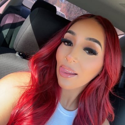 _qualifiedd's profile picture. Nayworld ✨🧡