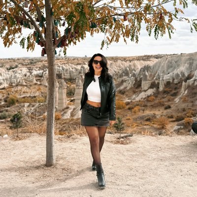 Merveintense's profile picture. #FENERBAHCE 💙💛