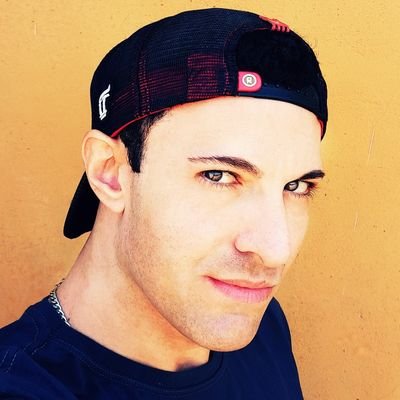 willdrakemusic's profile picture. Singer/Songwriter 🎶 William Drake in all streaming platforms 👍