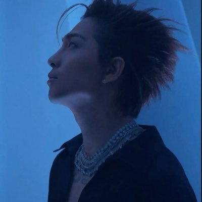 LizLuvzTaeyang's profile picture. she/her ᰔ 17 ᰔ Capricorn ᰔ OT4