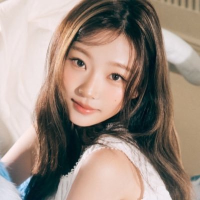 stellaspic's profile picture. for hearts2hearts #stella ㅤ♡