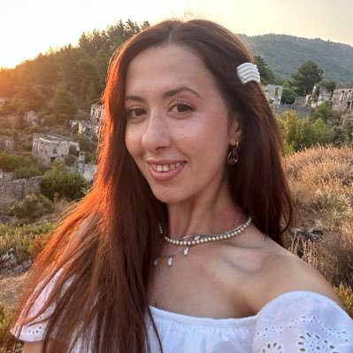 Leyla944652's profile picture. 