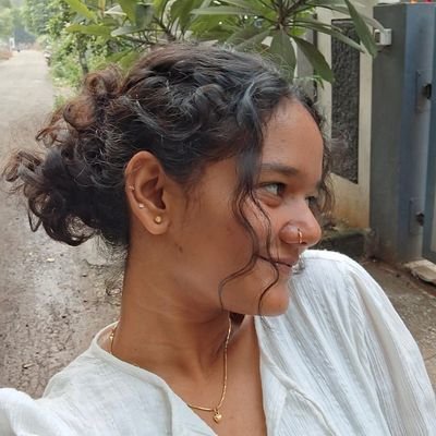 nagrajvaish_'s profile picture. Just a rational being in her 20s
