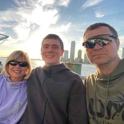 TaraHelton6's profile picture. KyFutureElite 2027 NXTPRO PUMA HOOPS Assistant Boys 🏀Coach-AAU/PE/Health Teacher-SCHS @Pro16League @PUMAHoops @NxtProHoops