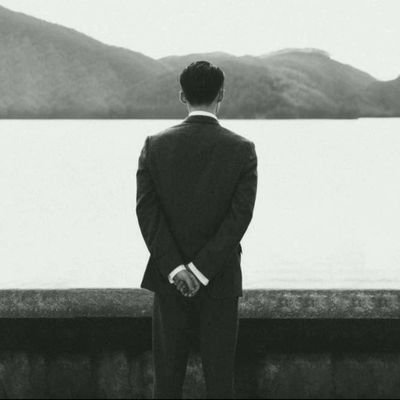 UsAhmad267's profile picture. True freedom lies in surrender, by releasing control and embracing uncertainty
||Tech Enthusiast|| Forex & Crypto Trader || Psychedelian📊