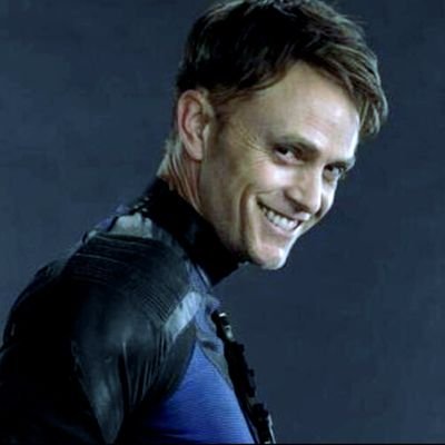 Amplifythismic's profile picture. Autistic ahh twt user. Shit poster central