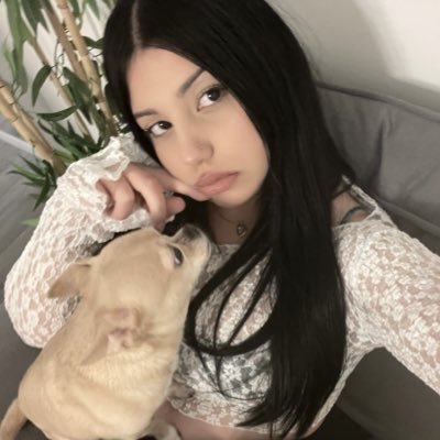 twizzytalk's profile picture.