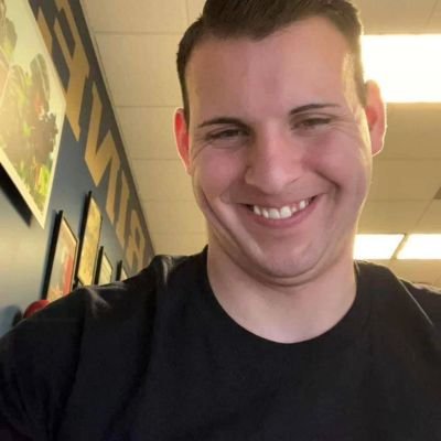 DavidHills87165's profile picture. west Virginia🇺🇲