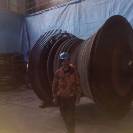 SafakSelver's profile picture. Kumlama operatorü selver Aydemir ve safak Aydemir