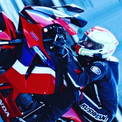 v0twLTZypC81491's profile picture. CBR600RR 2021に乗っています！
最近更新していないYouTube チャンネル↓