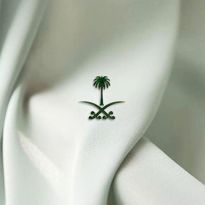 ar_iu70's profile picture. 