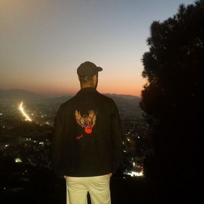 TechCoding0's profile picture. Software Engineer 🫠 

Trying to build some ai cool apps||
Threads & news about tech||
About Crypto||
Entertainment||IA in ftr SF