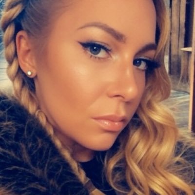 Am1argento's profile picture. NOTICER. 1a & 2a absolutist. AMERICA FIRST. Not right,not left…. just american. female misogynist. Texan in the Ozarks