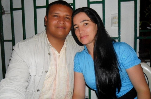 A PESAR DE QUE SOMOS INFIELES EL SIEMPRE PERMANECE FIEL,EL QUE NOS AYUDA EN ESTE CAMINO Y NOS FORMA.
TE AMO JESUCRISTO MI DIOS Y MI SEÑOR...