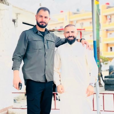 Rwstom's profile picture.