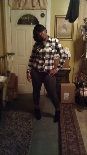 hella_hott's profile picture. yu think ur bad, but yu aint bad, I'll show yu wat bad is, bad is when yu capable of beating the baddest