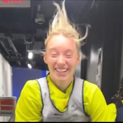 IeviAOTeren's profile picture. joey b • uno • jets • lions #onepride • pb5 glazer 🏀 • az35 truther • sab 🗽 • phee • BTS 💜 • free 🇵🇸 • @wbbabb ‘s twin • baja blast enthusiast