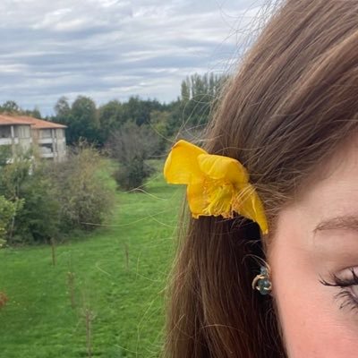 beybunro's profile picture. Gula min Cizîra Botan e kulîlka nav Kurdistan e ❤️