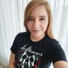 LadyDiCamargo's profile picture. Deberíamos vivir tantas veces como los árboles, que pasado un año malo echan nuevas hojas.