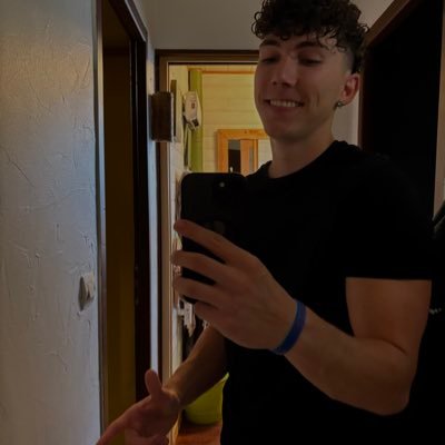 Thismbappe's profile picture. ig : mathis_bl7