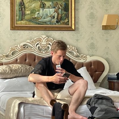 artemy_medvedev's profile picture. building https://t.co/WsoCqK3JIa | developing for early stage founders @ https://t.co/XYoor3tk5i