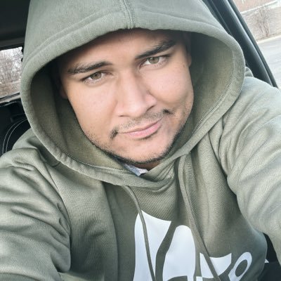 rpadilla10_'s profile picture. 