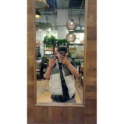 sebas_sMFC's profile picture. 