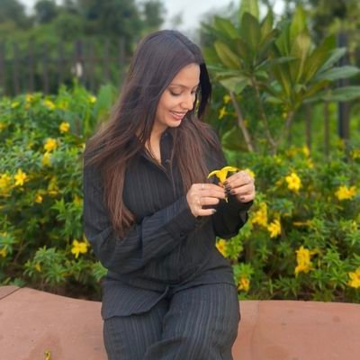 prober246's profile picture. I'M AS SIMPLE AS QUANTUM PHYSICS.