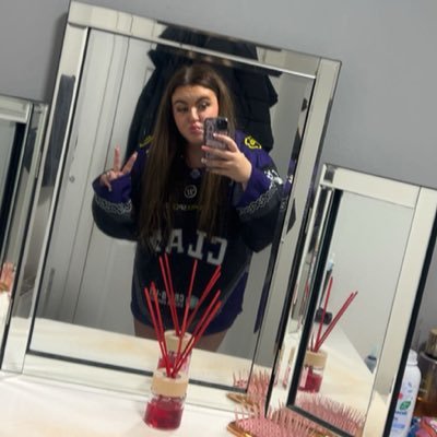 DJSCHILWELL's profile picture. just a girl who loves hockey 💜