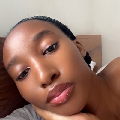monisolaoluwaa's profile picture. feminist. adulting and trying not to fail at it.