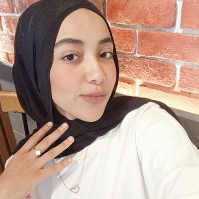 EsraaGbreil1's profile picture. الْحَمْدُ لِلَّهِ الَّذِي هَدَانَا لِهَذَا وَمَا كُنَّا لِنَهْتَدِيَ لَوْلا أَنْ هَدَانَا اللَّهُ

neonatologist 👶, I photograph https://t.co/I2NTYiSwVK