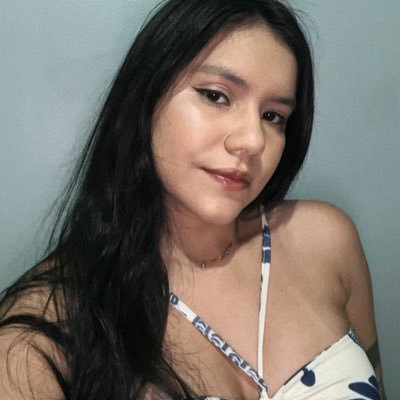 satzulips's profile picture. when they talk about me they all saying, "oh, i love her!"