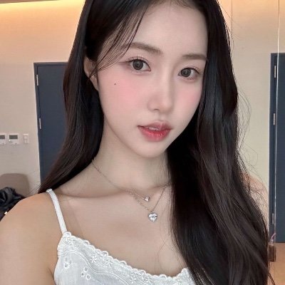tulipiznaz's profile picture.
