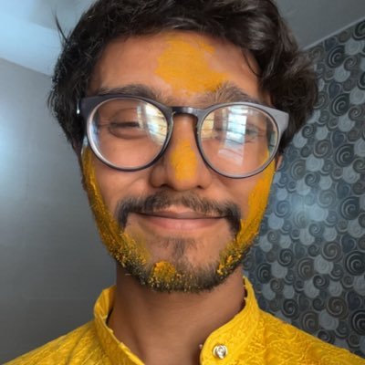 dhruvdabhi101's profile picture. i write code | your friendly neighbourhood software engineer | c asm | carpe diem