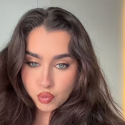 lmjftsantana's profile picture. neste perfil encontra-se um maluco pelo luan, lauren e freenbecky 
e tudo o que envolva os meus  queridos