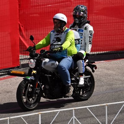 siamese_dev's profile picture. 眼高手低, 唯一指定碎碎念树洞