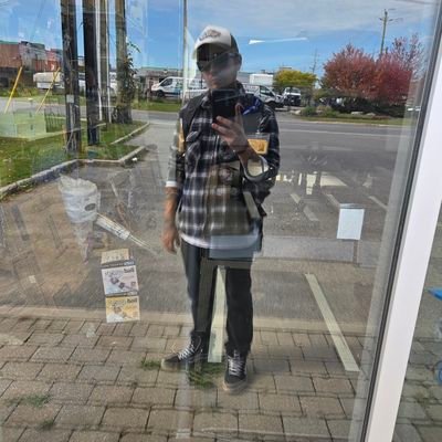 SavageFtc's profile picture. learning to live while living to learn. stay safe and stay positive everyone 💚 🪬