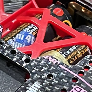 woo_eki_mini4's profile picture. 新潟市近郊の常設コースと自宅JCJCで楽しんでます。記録には無いですが、1988ジャパンカップファイナリストでした。スーパーXシャーシという最新シャーシの加工に取り組んでいます。 野球は『俺たちの誇り千葉ロッテマリーンズ』