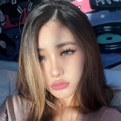 Sterlcsccoy's profile picture. 💖 Just a girl with a camera and a heart full of dreams 🌸 Embracing the chaos