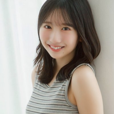 0wRf8x9qe782430's profile picture. 日向坂もっと人気出てほしい、一応3坂推し