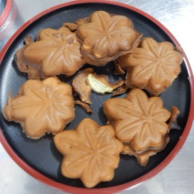 SHOTA57878703's profile picture. 鰹のタタキとビールと焼き鳥があれば幸せ 元パチンカス 趣味 車 猫3匹 ピアノ ギター 英会話 ボクシング 酒 似顔絵 チェンソーマン もち投げ　基本ミーハーのかまってちゃんです