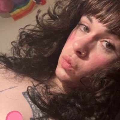 thefrXitsk's profile picture. 26 | gamer girl who likes showing her girl parts 💕 lesbian footslut fr | top 5% OF 🤍