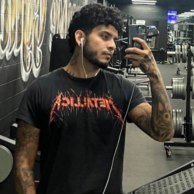 SaddurdayTV's profile picture. Twitch streamer, Fitness enjoyer, Motorcycle rider 🌴