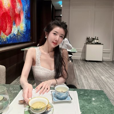 fwupl33142633's profile picture. 