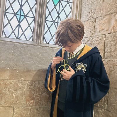 Amenbocos's profile picture. 守宮(やもり)とも言います ⚠️コスプレ垢 関東小さめ20↑｜HP・FB｜MCU｜twst｜ｼﾞﾖｼﾞﾖ｜推しはイデシュラ、ニュ一ト｜無言フォロー失礼します｜ハリコスグランプリ準グランプリ🏆✨️(ニュ一ト)｜予定🗓→10/31,11/1🌎USJ