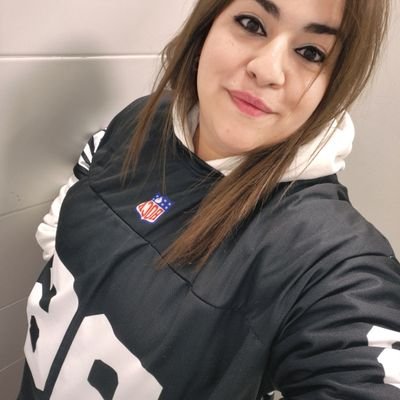 YamilaBeelen7's profile picture. Amante de los gatos 🐱 
Erbakera 🔥
Tarotista 🔮