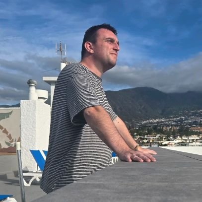 spike_132000's profile picture. Gaffer of @darrensteels for 14 years and counting 🏳️‍🌈 | Dad to Zianno, Opari and Pussacat 🐈 | IT Software Developer 💻