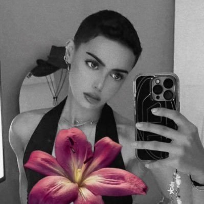 catwomaani's profile picture. 